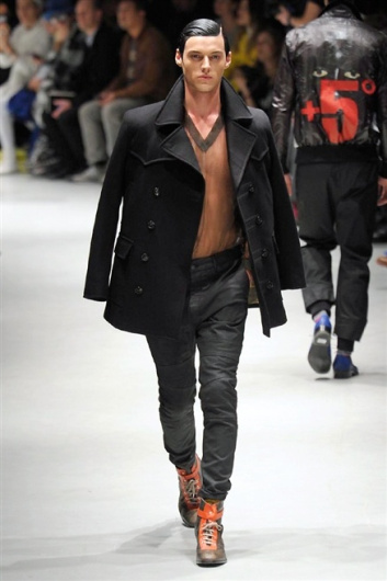 Fotoservizio/FW 2014-2015/MEN/VIVIENNE WESTWOOD/DP1/6