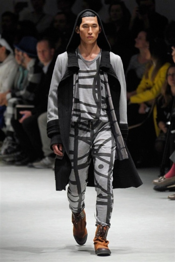 Fotoservizio/FW 2014-2015/MEN/VIVIENNE WESTWOOD/DP1/14