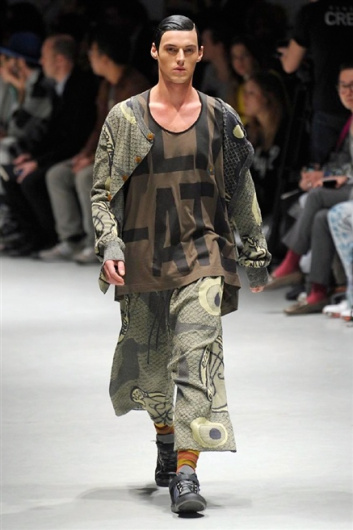 Fotoservizio/FW 2014-2015/MEN/VIVIENNE WESTWOOD/DP1/27