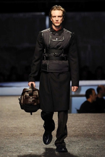 Fotoservizio/FW 2014-2015/MEN/PRADA/DP1/16