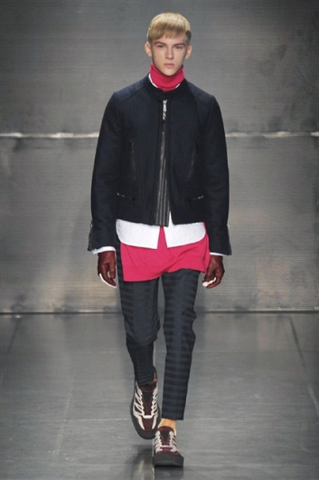 Fotoservizio/FW 2014-2015/MEN/ANDREA POMPILIO/DP1/12