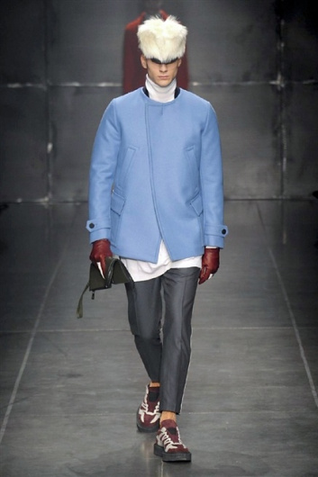 Fotoservizio/FW 2014-2015/MEN/ANDREA POMPILIO/DP1/23
