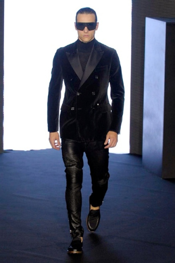Fotoservizio/FW 2014-2015/MEN/DIRK BIKKEMBERGS/DP1/24