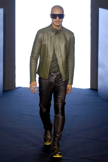 Fotoservizio/FW 2014-2015/MEN/DIRK BIKKEMBERGS/DP1/10