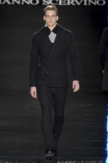 Fotoservizio/FW 2014-2015/MEN/ERMANNO SCERVINO/DP1/35