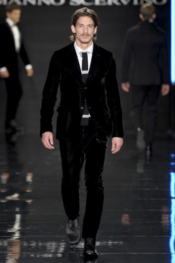 Fotoservizio/FW 2014-2015/MEN/ERMANNO SCERVINO/DP1/37