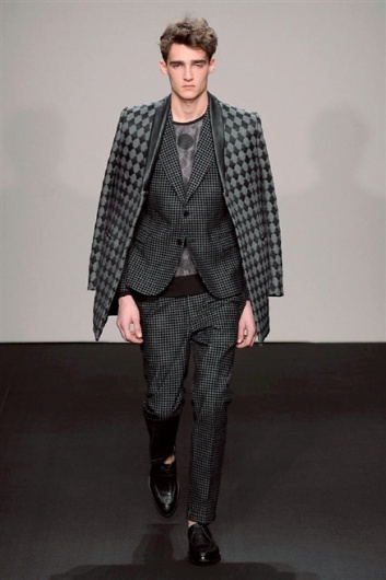 Fotoservizio/FW 2014-2015/MEN/DANIELE ALESSANDRINI/DP1/2