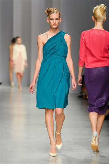 Fotoservizio/SS 2012/WOMEN/ANTONIO MARRAS/17
