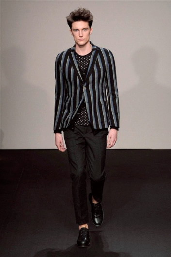 Fotoservizio/FW 2014-2015/MEN/DANIELE ALESSANDRINI/DP1/20