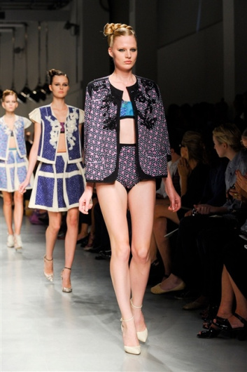 Fotoservizio/SS 2012/WOMEN/ANTONIO MARRAS/52
