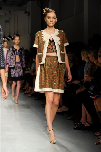 Fotoservizio/SS 2012/WOMEN/ANTONIO MARRAS/64