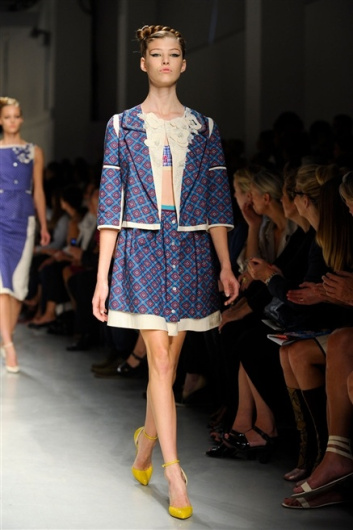 Fotoservizio/SS 2012/WOMEN/ANTONIO MARRAS/70