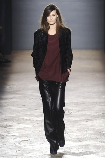 Fotoservizio/FW 2014-2015/WOMEN/SIMONETTA RAVIZZA/DP1/1