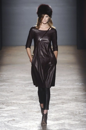 Fotoservizio/FW 2014-2015/WOMEN/SIMONETTA RAVIZZA/DP1/5