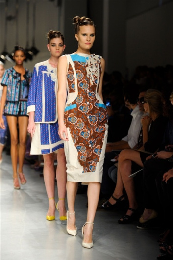 Fotoservizio/SS 2012/WOMEN/ANTONIO MARRAS/73
