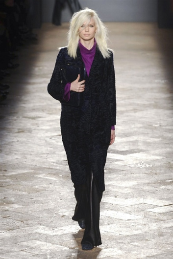Fotoservizio/FW 2014-2015/WOMEN/SIMONETTA RAVIZZA/DP1/14