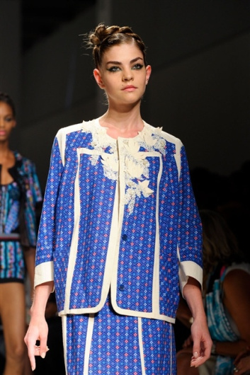 Fotoservizio/SS 2012/WOMEN/ANTONIO MARRAS/74