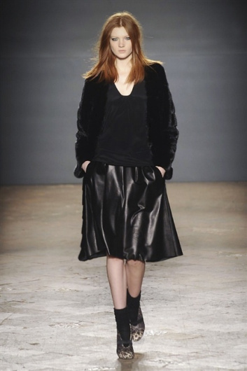 Fotoservizio/FW 2014-2015/WOMEN/SIMONETTA RAVIZZA/DP1/24