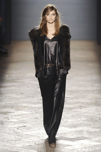 Fotoservizio/FW 2014-2015/WOMEN/SIMONETTA RAVIZZA/DP1/25
