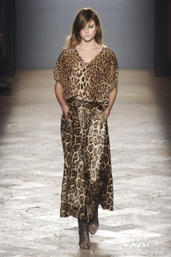 Fotoservizio/FW 2014-2015/WOMEN/SIMONETTA RAVIZZA/DP1/27
