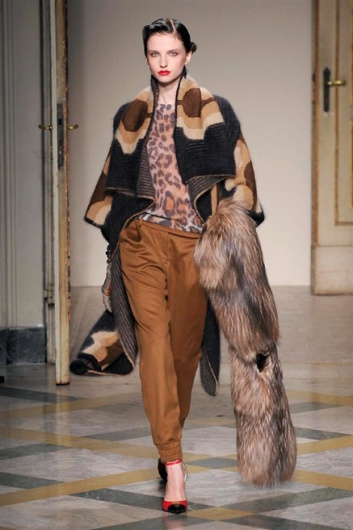 Fotoservizio/FW 2014-2015/WOMEN/ANGELO MARANI/DP1/20