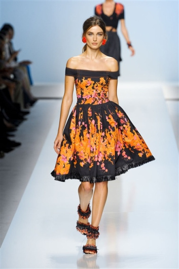 Fotoservizio/SS 2012/WOMEN/BLUMARINE/4
