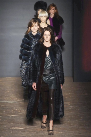 Fotoservizio/FW 2014-2015/WOMEN/SIMONETTA RAVIZZA/DP1/44