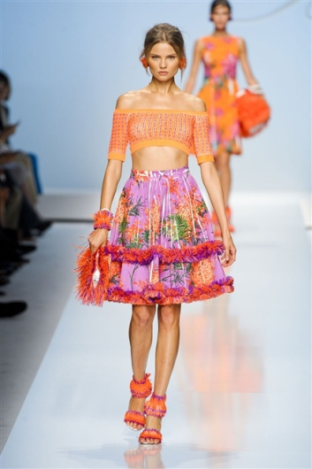 Fotoservizio/SS 2012/WOMEN/BLUMARINE/10