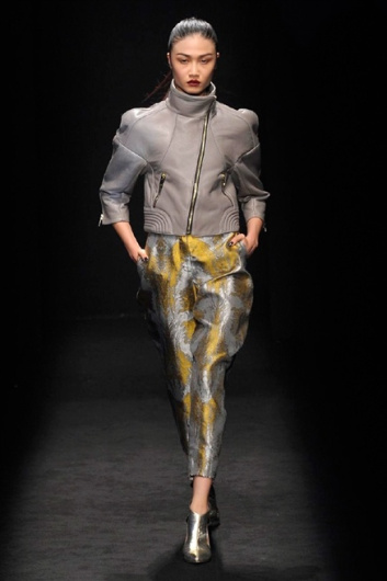 Fotoservizio/FW 2014-2015/WOMEN/BYBLOS MILANO/DP1/10