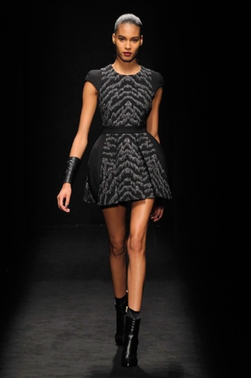 Fotoservizio/FW 2014-2015/WOMEN/BYBLOS MILANO/DP1/15