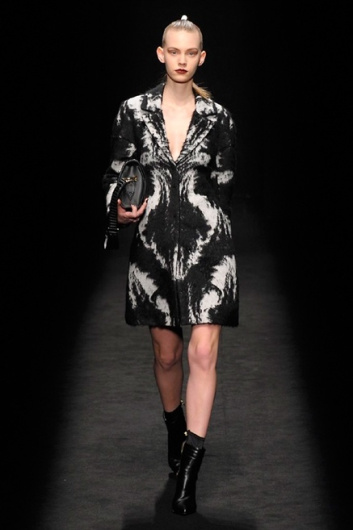 Fotoservizio/FW 2014-2015/WOMEN/BYBLOS MILANO/DP1/19