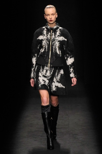 Fotoservizio/FW 2014-2015/WOMEN/BYBLOS MILANO/DP1/22