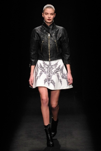 Fotoservizio/FW 2014-2015/WOMEN/BYBLOS MILANO/DP1/23