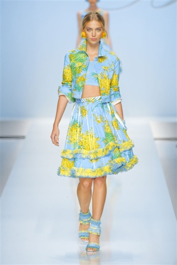 Fotoservizio/SS 2012/WOMEN/BLUMARINE/14
