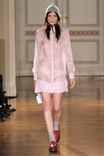 Fotoservizio/FW 2014-2015/WOMEN/FRANKIE MORELLO/DP1/2