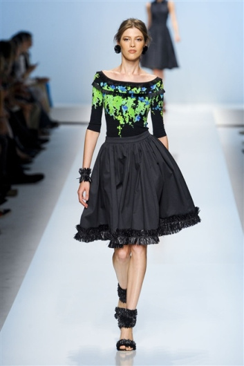 Fotoservizio/SS 2012/WOMEN/BLUMARINE/7