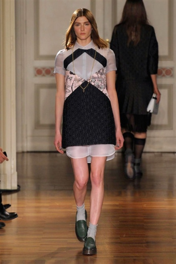 Fotoservizio/FW 2014-2015/WOMEN/FRANKIE MORELLO/DP1/11