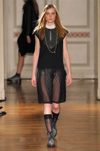 Fotoservizio/FW 2014-2015/WOMEN/FRANKIE MORELLO/DP1/30