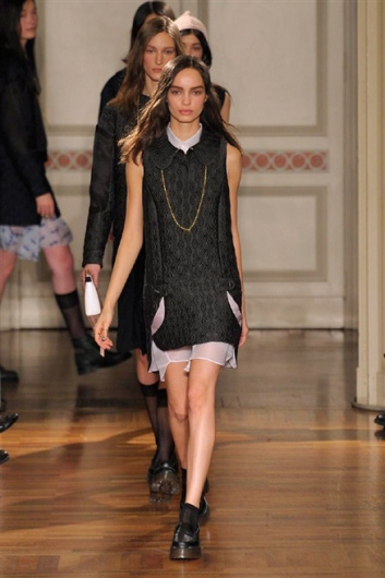Fotoservizio/FW 2014-2015/WOMEN/FRANKIE MORELLO/DP1/32