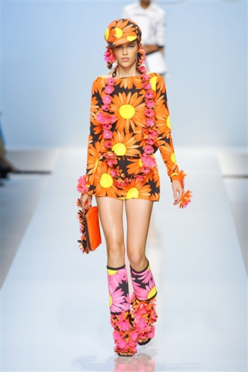 Fotoservizio/SS 2012/WOMEN/BLUMARINE/27
