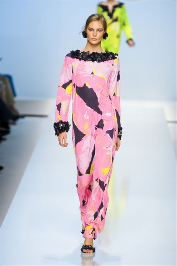 Fotoservizio/SS 2012/WOMEN/BLUMARINE/37