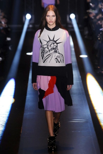 Fotoservizio/FW 2014-2015/WOMEN/FAUSTO PUGLISI/DP1/12