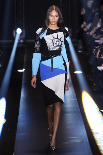 Fotoservizio/FW 2014-2015/WOMEN/FAUSTO PUGLISI/DP1/26