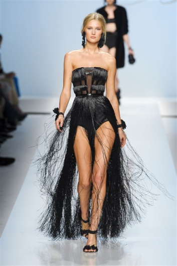 Fotoservizio/SS 2012/WOMEN/BLUMARINE/59