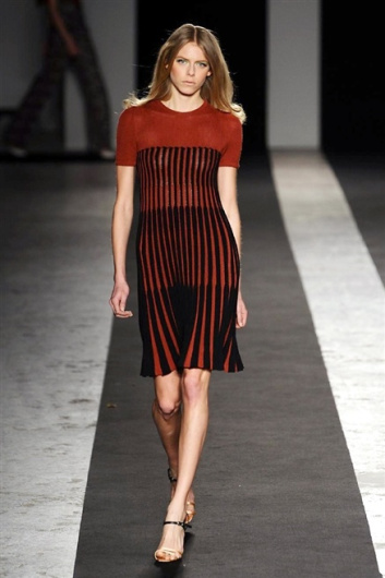 Fotoservizio/FW 2014-2015/WOMEN/ANDREA INCONTRI/DP1/15