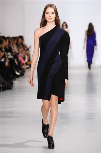 Fotoservizio/FW 2014-2015/WOMEN/COSTUME NATIONAL/DP1/26