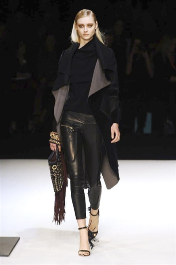 Fotoservizio/FW 2014-2015/WOMEN/JUST CAVALLI/DP1/22