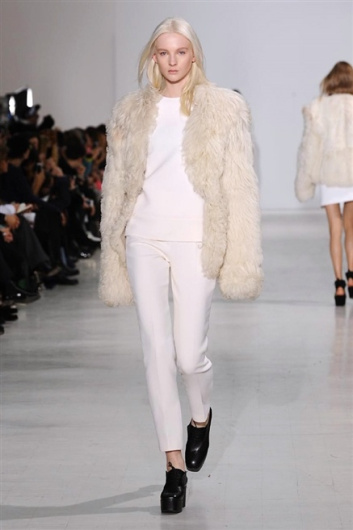 Fotoservizio/FW 2014-2015/WOMEN/COSTUME NATIONAL/DP1/2