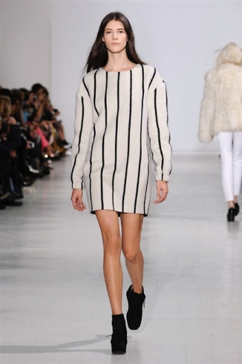 Fotoservizio/FW 2014-2015/WOMEN/COSTUME NATIONAL/DP1/3