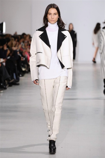 Fotoservizio/FW 2014-2015/WOMEN/COSTUME NATIONAL/DP1/5